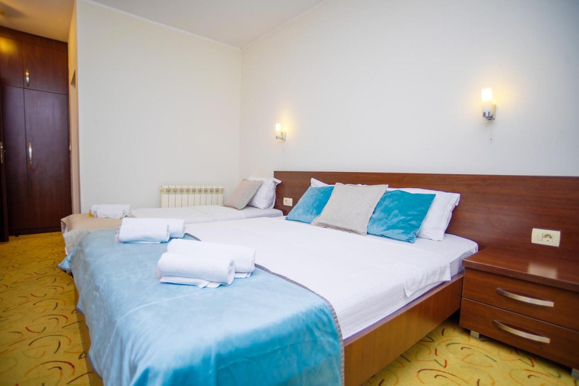 Hotel Odissey Jaz Budva Dış mekan fotoğraf